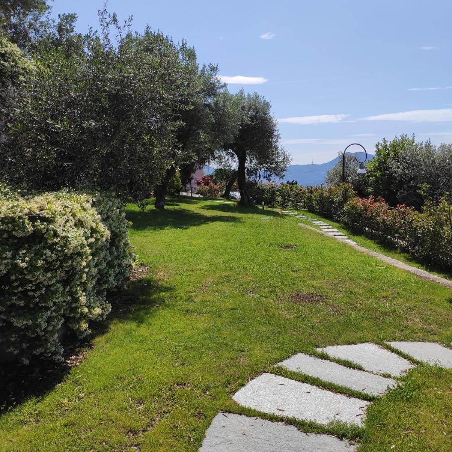 Locanda Goeghin Pieve Ligure Exterior photo